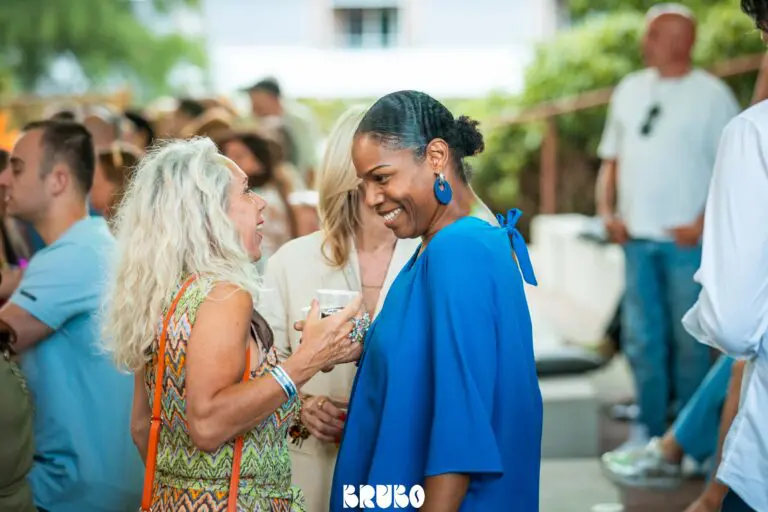 123_@Momenttom.com_20250704